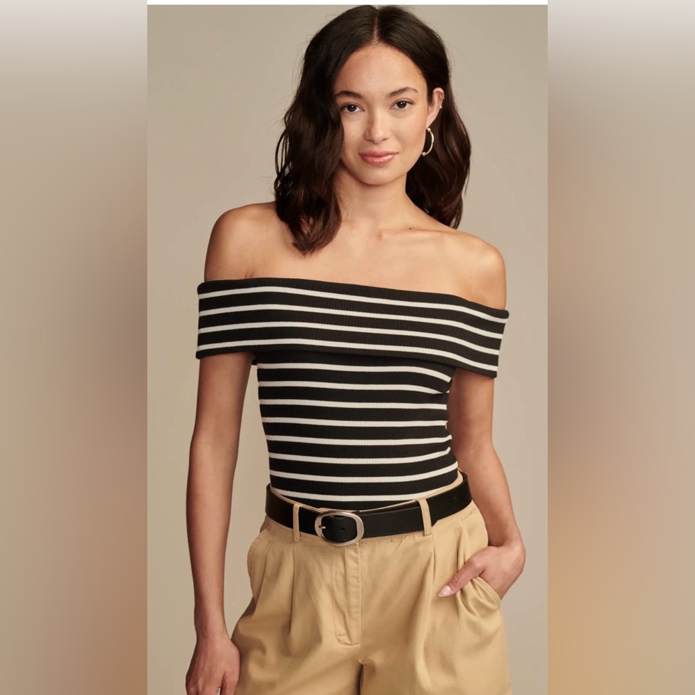 Lucky Brand Black and white off the shoulder top